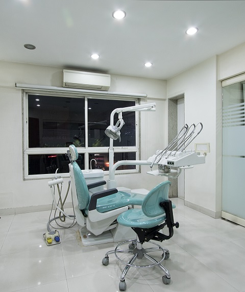 Best dentist in chinchwad